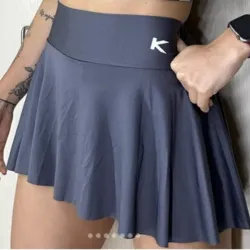Falda short kirios da Comodidad y Flexibilidad (con licras abajo)