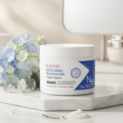 Crema facial hidratante con nicotinamida