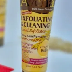 Exfoliante y limpiador de avena natural con viramina E & B3 (120ml)