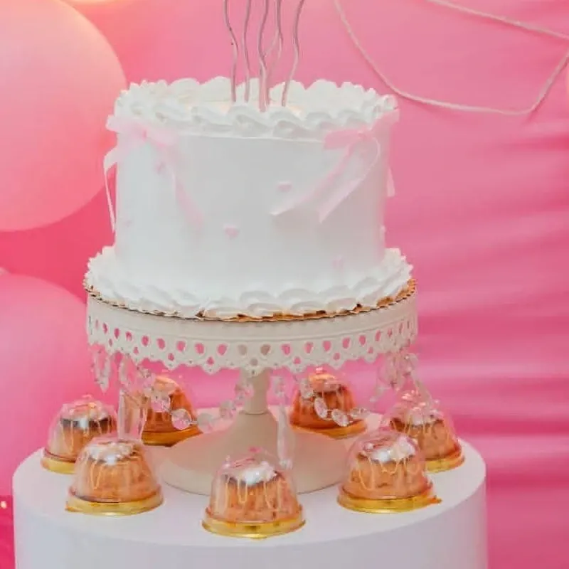 Cake 3 Masas y 2 Rellenos (Decoración sencilla)