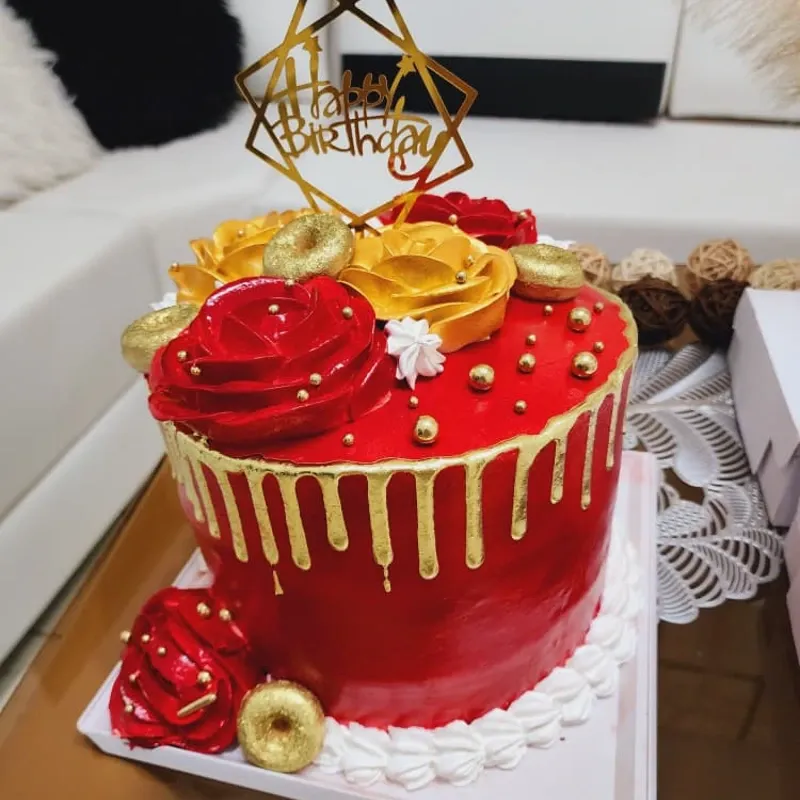 Cake Rojo 3 Masas 2 Rellenos