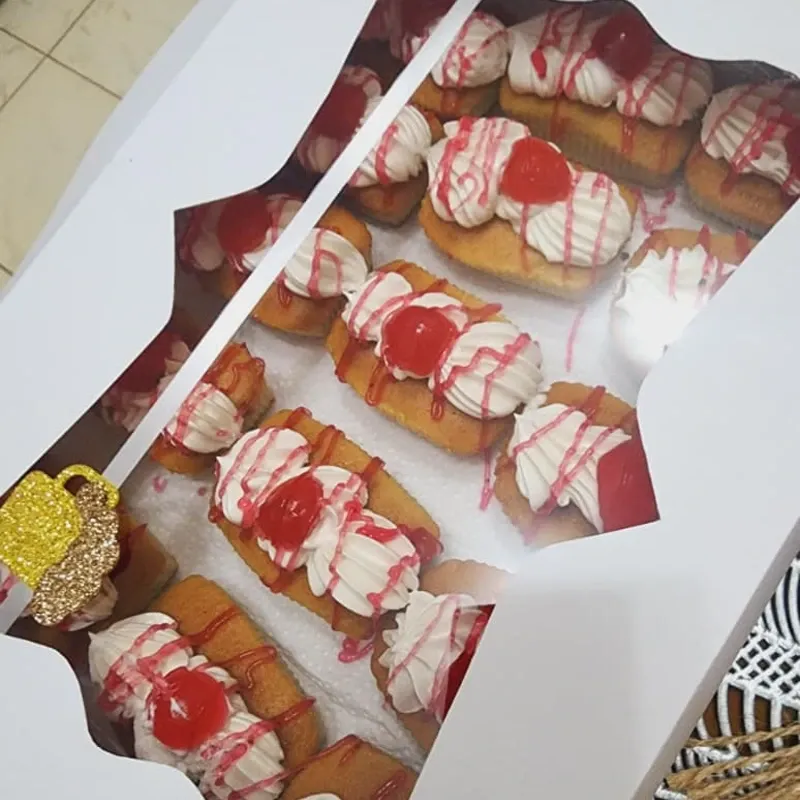 Panecillos de Masa Esponjosa de Mantequilla (Docena)