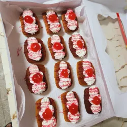 Panecillos de Masa Esponjosa de Mantequilla (Docena)